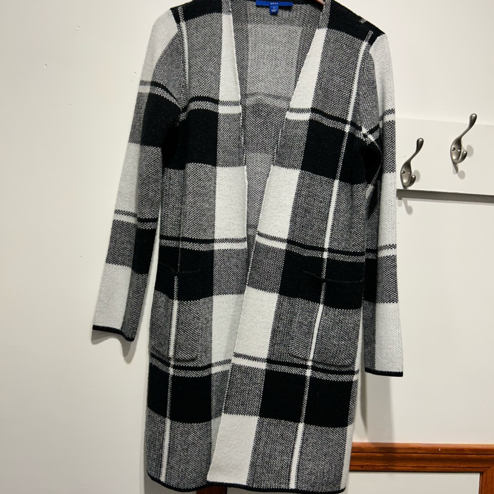 Apt. 9 buffalo plaid duster cardigan with pockets